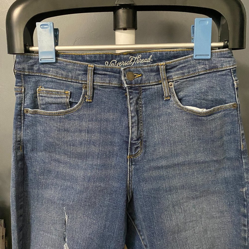 Universal Thread High Rise Crop Jeans